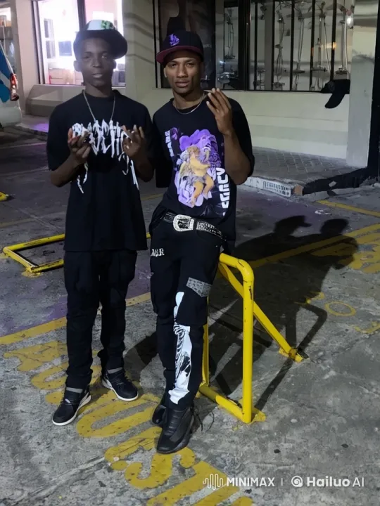 Two Friends in Urban Night Setting – AI Generated Video | Hailuo AI