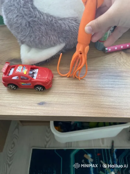 Toy Squid's Underwater Journey Meets Car's Coastal Drive – AI Generated Video | Hailuo AI