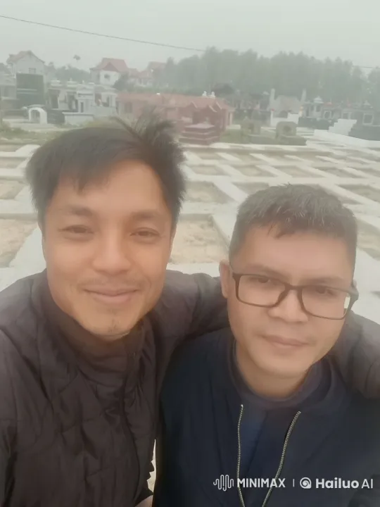 Two Practitioners Engage in Martial Arts Training – AI Generated Video | Hailuo AI
