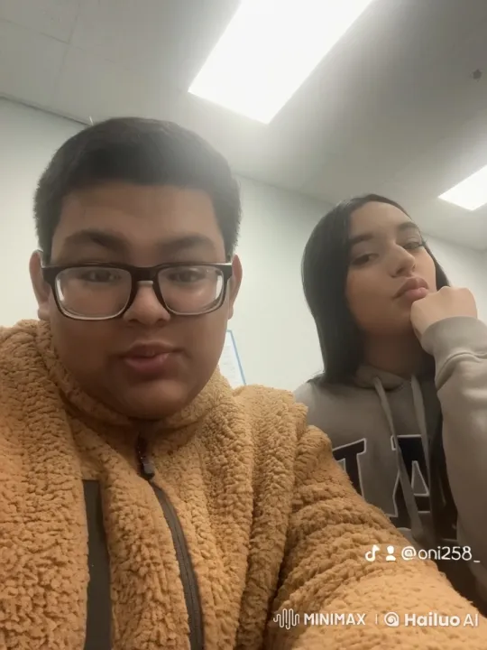 Affectionate Kiss in a Brightly Lit Room – AI Generated Video | Hailuo AI