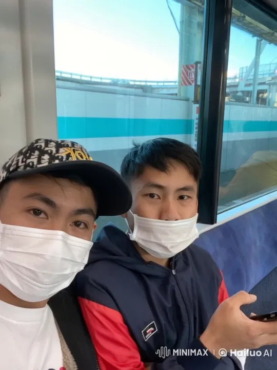 Boys Spar in Energetic Kung Fu Battle on Train – AI Generated Video | Hailuo AI