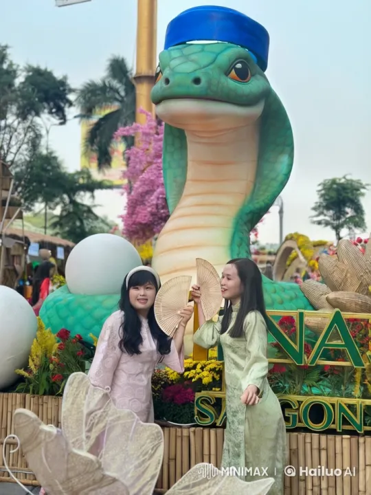 Traditional Kung Fu Performance with Snake Statue Background – AI Generated Video | Hailuo AI