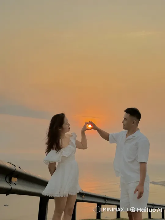 Sunset Kung Fu Display at Scenic Ocean Overlook – AI Generated Video | Hailuo AI