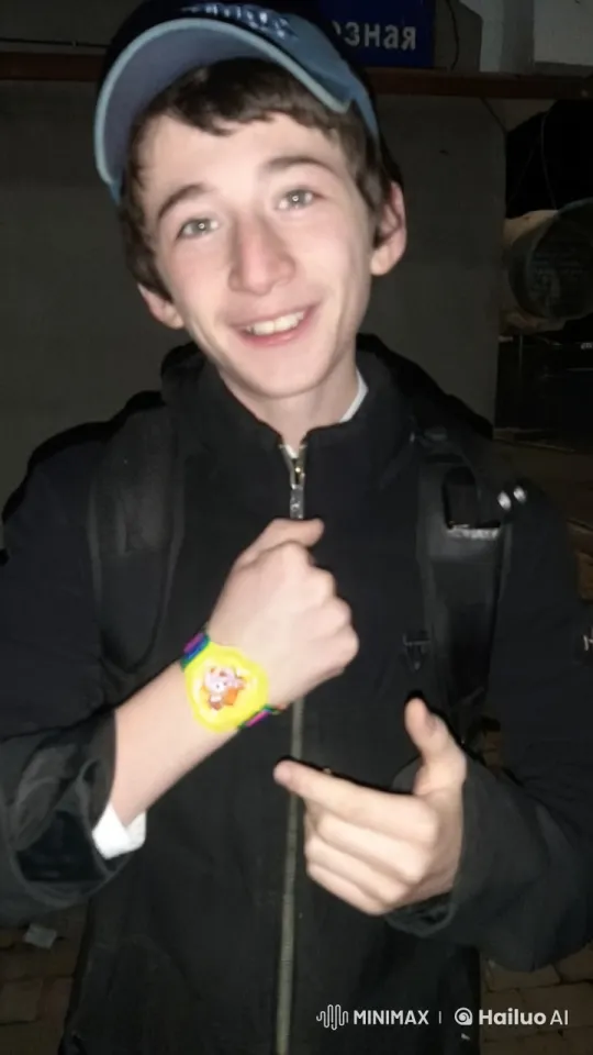 Young Man Showcases Watch, Introduces Himself as Gangster Salim – AI Generated Video | Hailuo AI