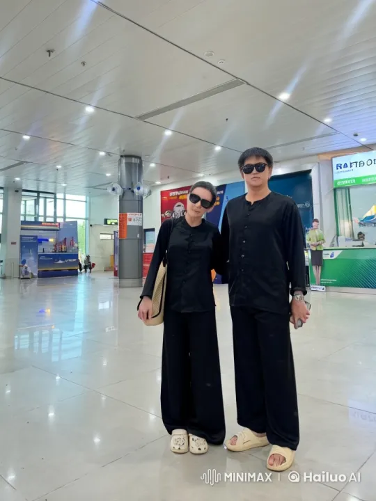 Kung Fu Masters in Airport Showdown – AI Generated Video | Hailuo AI