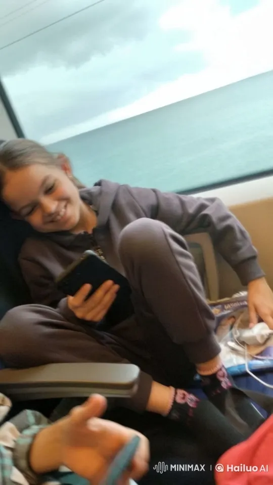 Passenger Unexpectedly Leaps from Moving Train Window – AI Generated Video | Hailuo AI