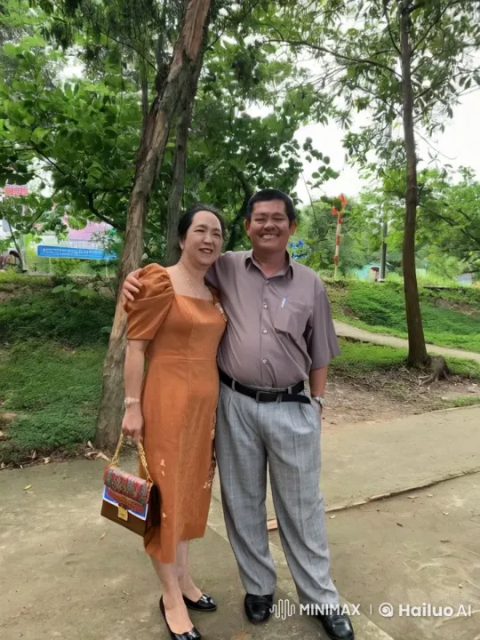 Martial Artists Spar in Peaceful Park Setting – AI Generated Video | Hailuo AI