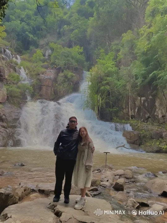 Couple Showcases Martial Arts by Waterfall – AI Generated Video | Hailuo AI