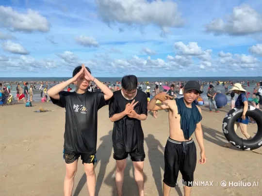 Martial Arts Display on Bustling Beach Setting – AI Generated Video | Hailuo AI