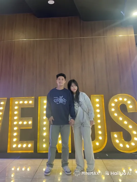Young Couple Display Martial Arts Skills in Dynamic Sparring Scene – AI Generated Video | Hailuo AI