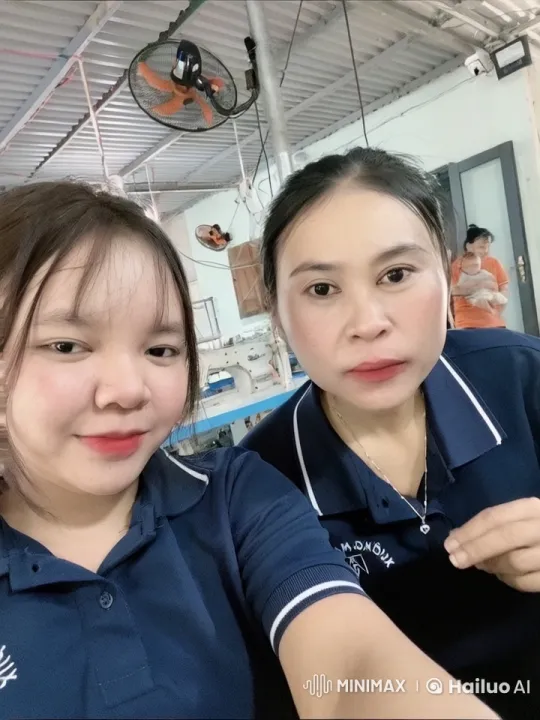 Factory Workers Demonstrate Martial Arts Skills – AI Generated Video | Hailuo AI