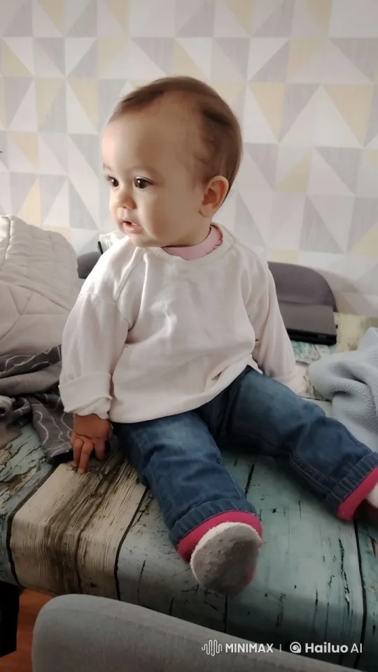 Joyful Child Dancing on Table in Animated Cozy Room – AI Generated Video | Hailuo AI