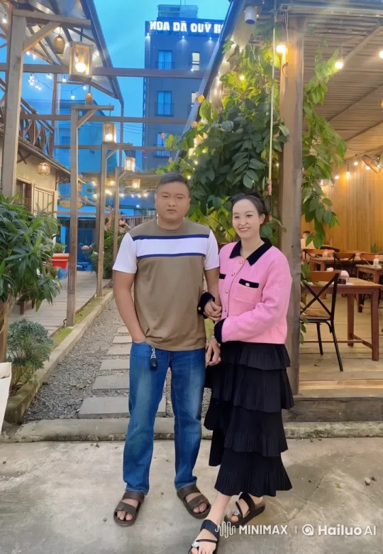 Martial Arts Combat in Enchanted Outdoor Setting – AI Generated Video | Hailuo AI