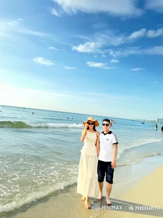 Couple Practicing Kungfu on Serene Beach – AI Generated Video | Hailuo AI