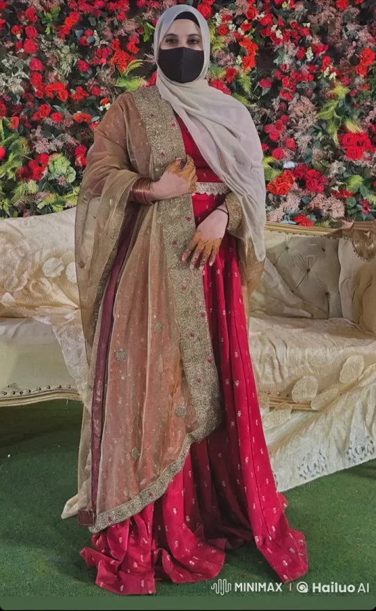 Traditional Wedding Dance in Red and Gold Attire – AI Generated Video | Hailuo AI