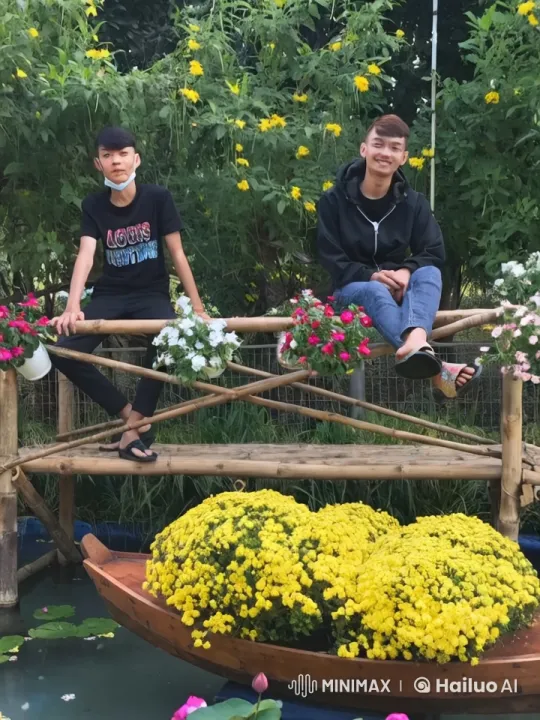 Tranquil Start, Energetic Fight on Flowered Bridge – AI Generated Video | Hailuo AI