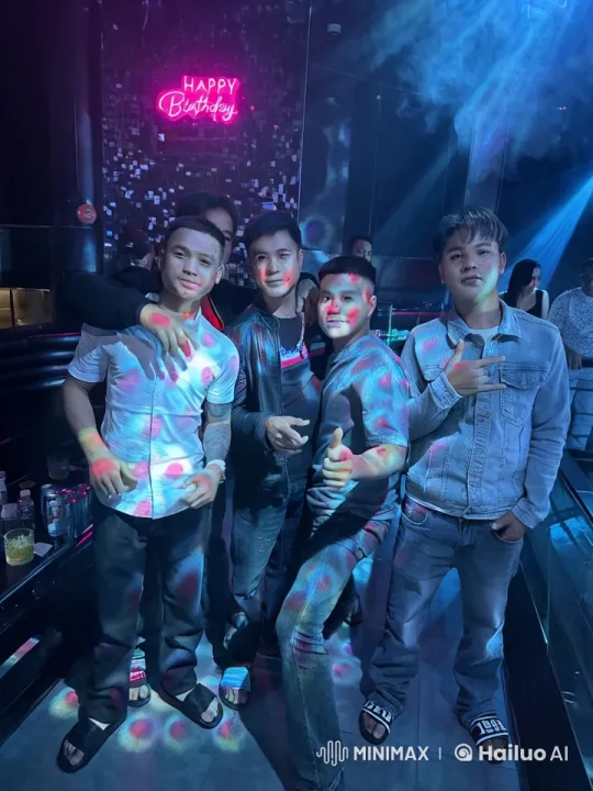 Friends Celebrate Birthday with Impromptu Martial Arts Display – AI Generated Video | Hailuo AI