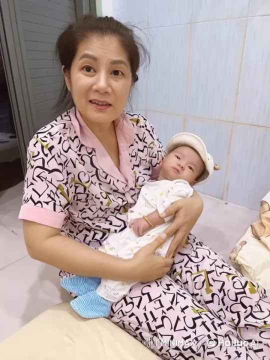 Baby Surprises with Kung Fu Moves in Cozy Room – AI Generated Video | Hailuo AI