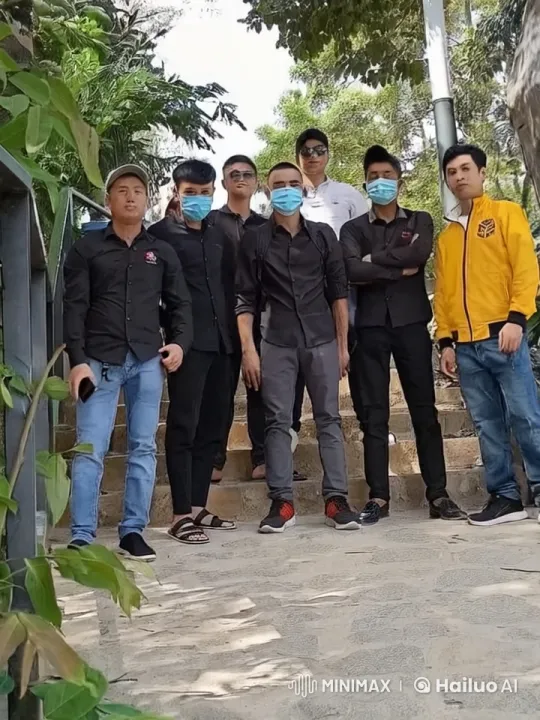 Synchronized Kung Fu Demonstration by Men in Black and Yellow – AI Generated Video | Hailuo AI