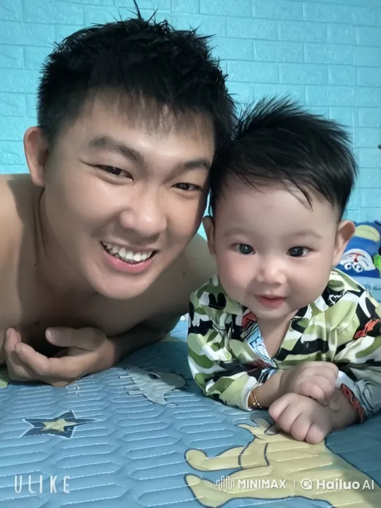 Adult and Child Practicing Kung Fu Together – AI Generated Video | Hailuo AI