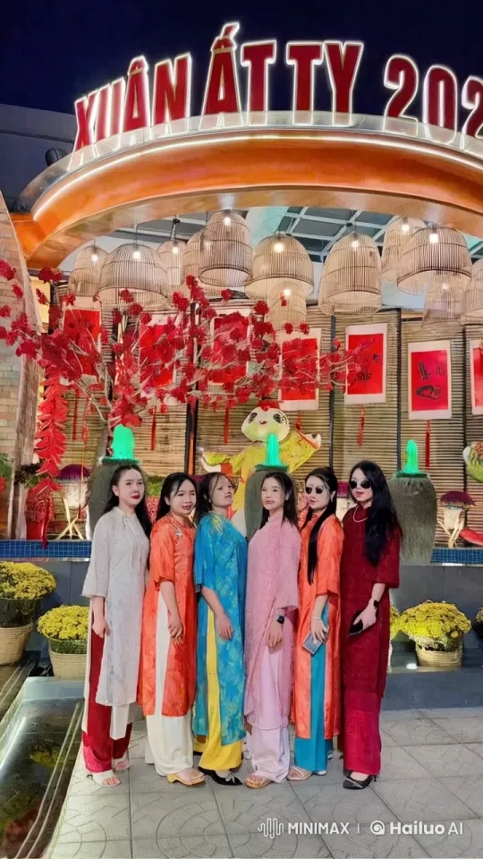Traditional Attired Women Fight in Festive Setting – AI Generated Video | Hailuo AI