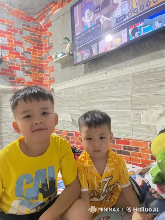 Boys' Playful Kung Fu Scene in Cozy Room – AI Generated Video | Hailuo AI