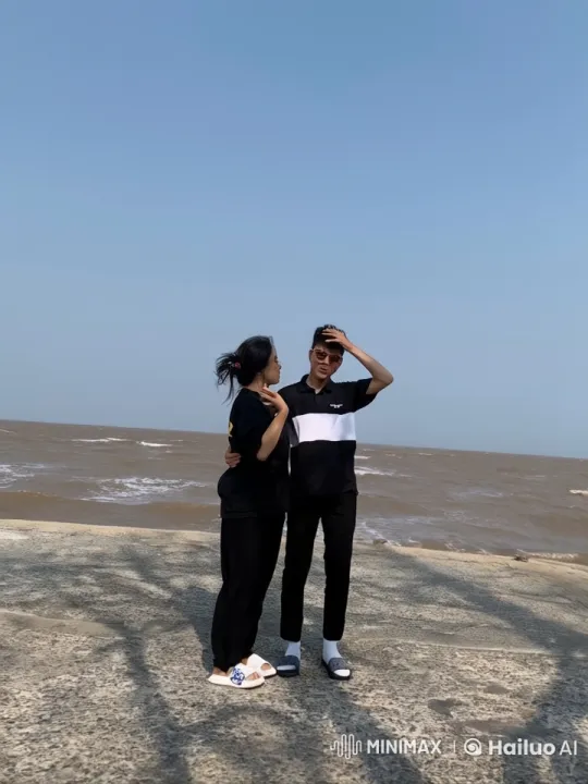 Seaside Kungfu Display with Ocean Background – AI Generated Video | Hailuo AI