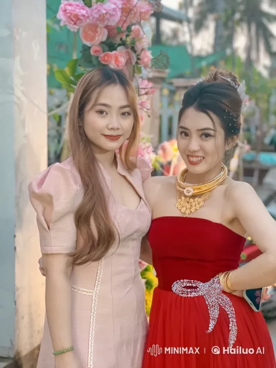 Kung Fu Fight in a Lush Garden Setting – AI Generated Video | Hailuo AI