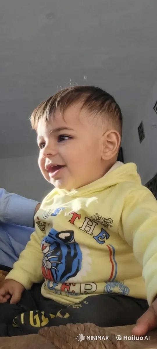 Child in Yellow Hoodie Talks Calmly to Camera – AI Generated Video | Hailuo AI