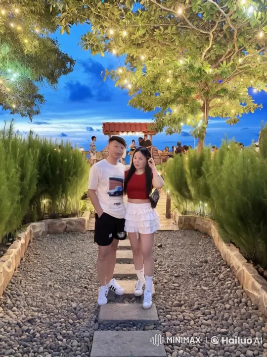 Couples' Synchronized Martial Arts Display in Twilight – AI Generated Video | Hailuo AI