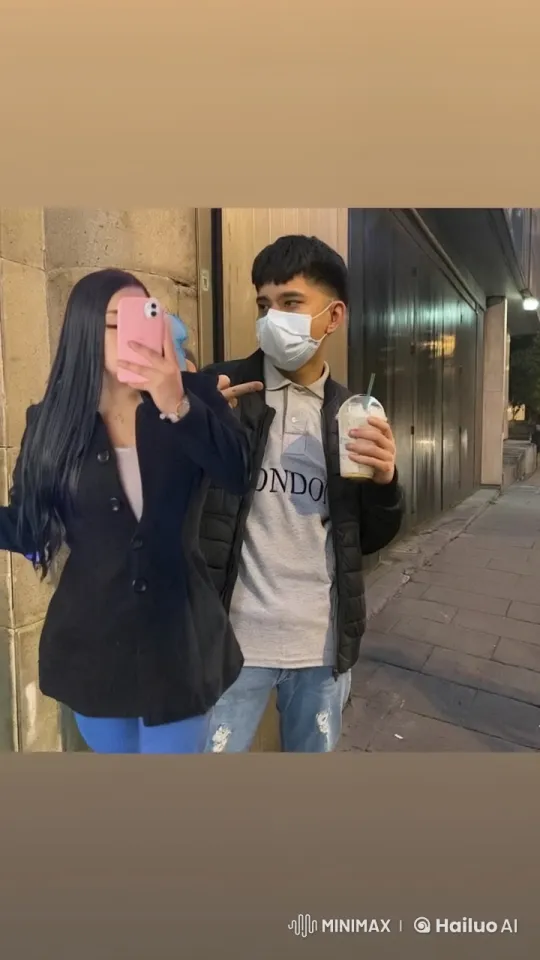 Romantic Couple Shares Intimate Moment on Urban Street – AI Generated Video | Hailuo AI