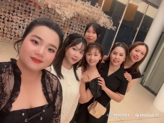 Stylish Women Display Dynamic Kung Fu Skills – AI Generated Video | Hailuo AI