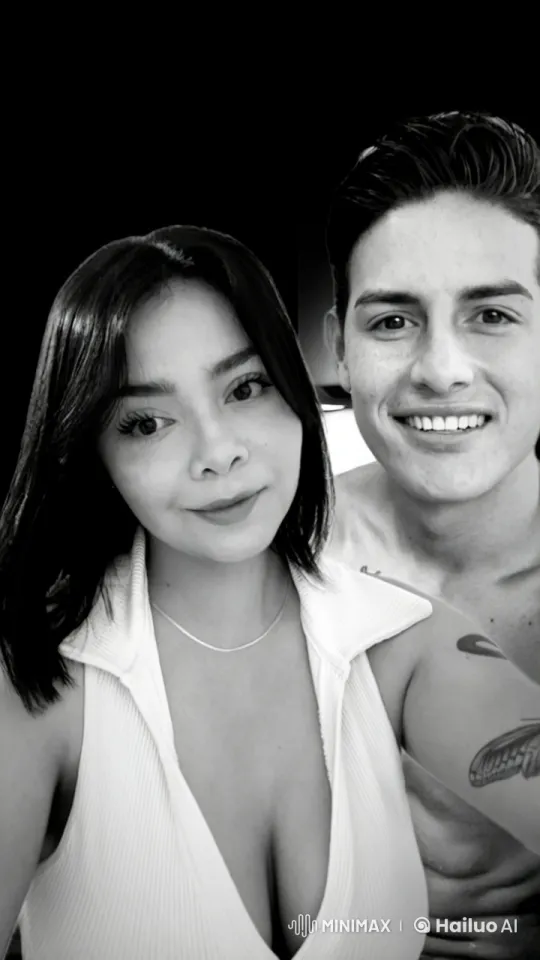 Intimate Portrait: Couple Shares Tender Kiss – AI Generated Video | Hailuo AI