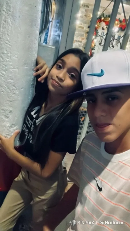 Festive Kiss: Boy and Girl Embrace Passionately – AI Generated Video | Hailuo AI