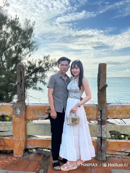 Couple Showcases Kung Fu Skills in Scenic Coastal Setting – AI Generated Video | Hailuo AI