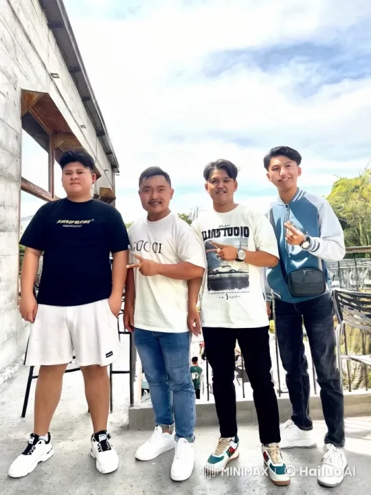 Four Men Perform Energetic Martial Arts on Concrete Platform – AI Generated Video | Hailuo AI