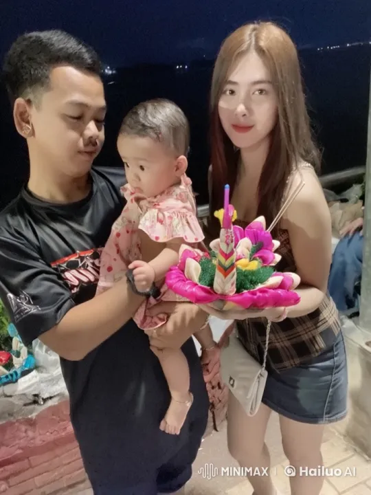 Family Combines Kungfu and Serenity by the Water – AI Generated Video | Hailuo AI