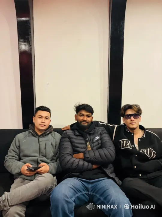 Three Friends Enjoying a Playful Moment on a Couch – AI Generated Video | Hailuo AI