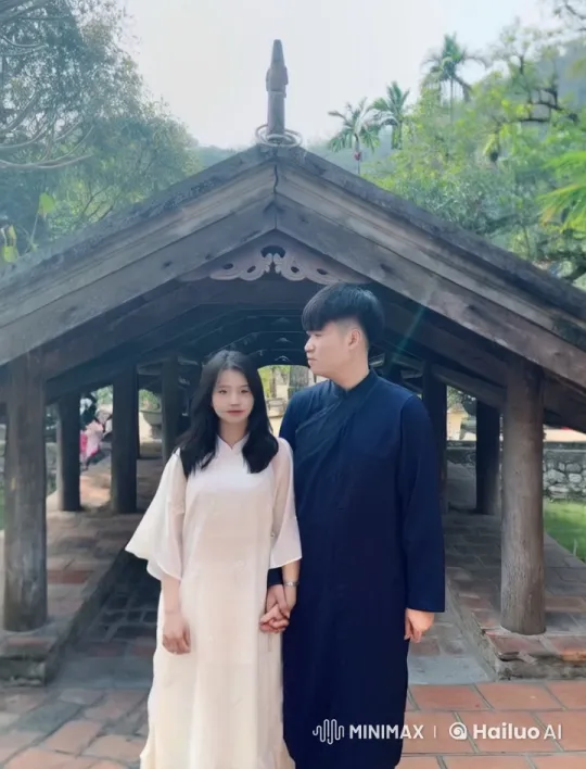 Traditional Kungfu Display by Couple in Rustic Setting – AI Generated Video | Hailuo AI