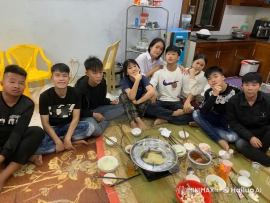 Young Group Spontaneously Shows Off Kung Fu Skills – AI Generated Video | Hailuo AI