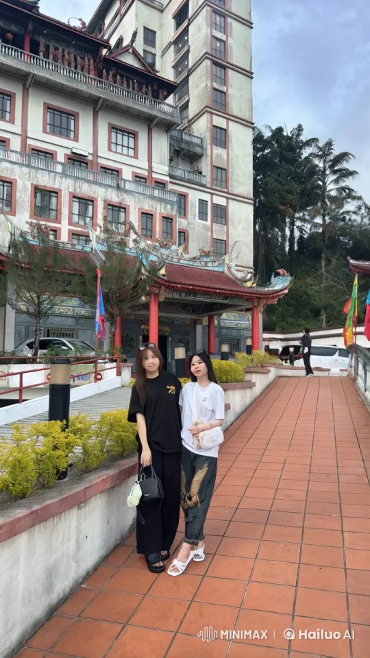 Traditional Building Backdrop for Dynamic Martial Arts Display – AI Generated Video | Hailuo AI