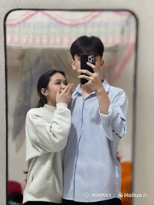 Young Couple's Intense Kung Fu Selfie Sequence – AI Generated Video | Hailuo AI