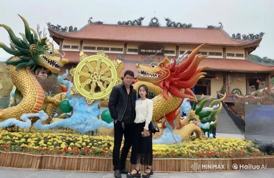 Martial Arts Combat in Front of Ornate Temple with Dragons – AI Generated Video | Hailuo AI