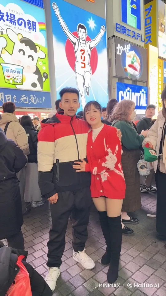 Martial Arts Duo's Dynamic Street Performance – AI Generated Video | Hailuo AI