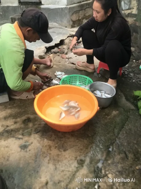 Rustic Setting: Fish Cleaners Turn Martial Arts Fighters – AI Generated Video | Hailuo AI