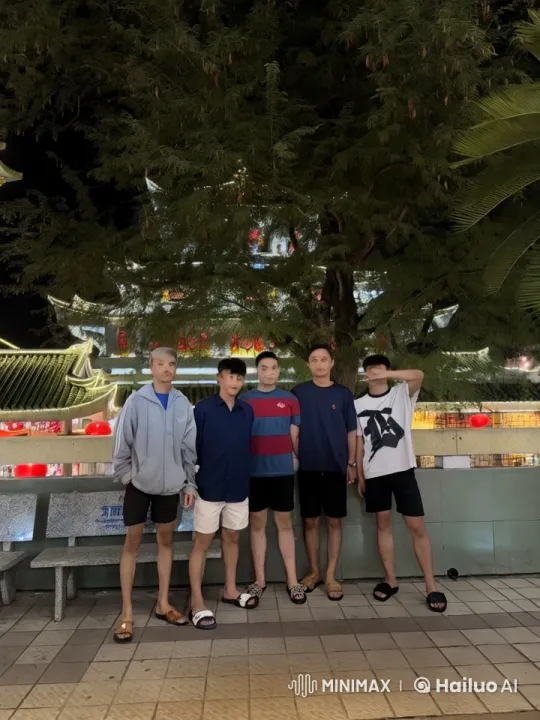 Nighttime Kung Fu Display by Young Men – AI Generated Video | Hailuo AI