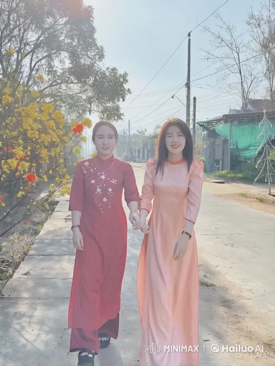 Traditional Vietnamese Ao Dai Fighters Display Kung Fu Skills – AI Generated Video | Hailuo AI