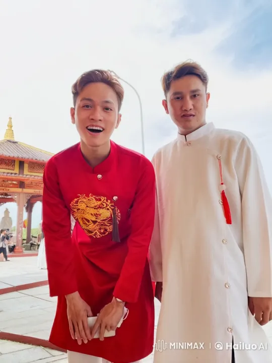 Traditional Attire Kung Fu Performance – AI Generated Video | Hailuo AI