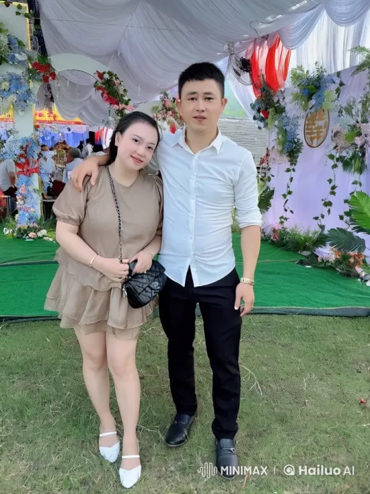 Couple Transforms into Martial Artists in Dynamic Display – AI Generated Video | Hailuo AI