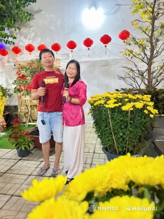 Outdoor Celebration: Kung Fu Fight Under Lanterns – AI Generated Video | Hailuo AI